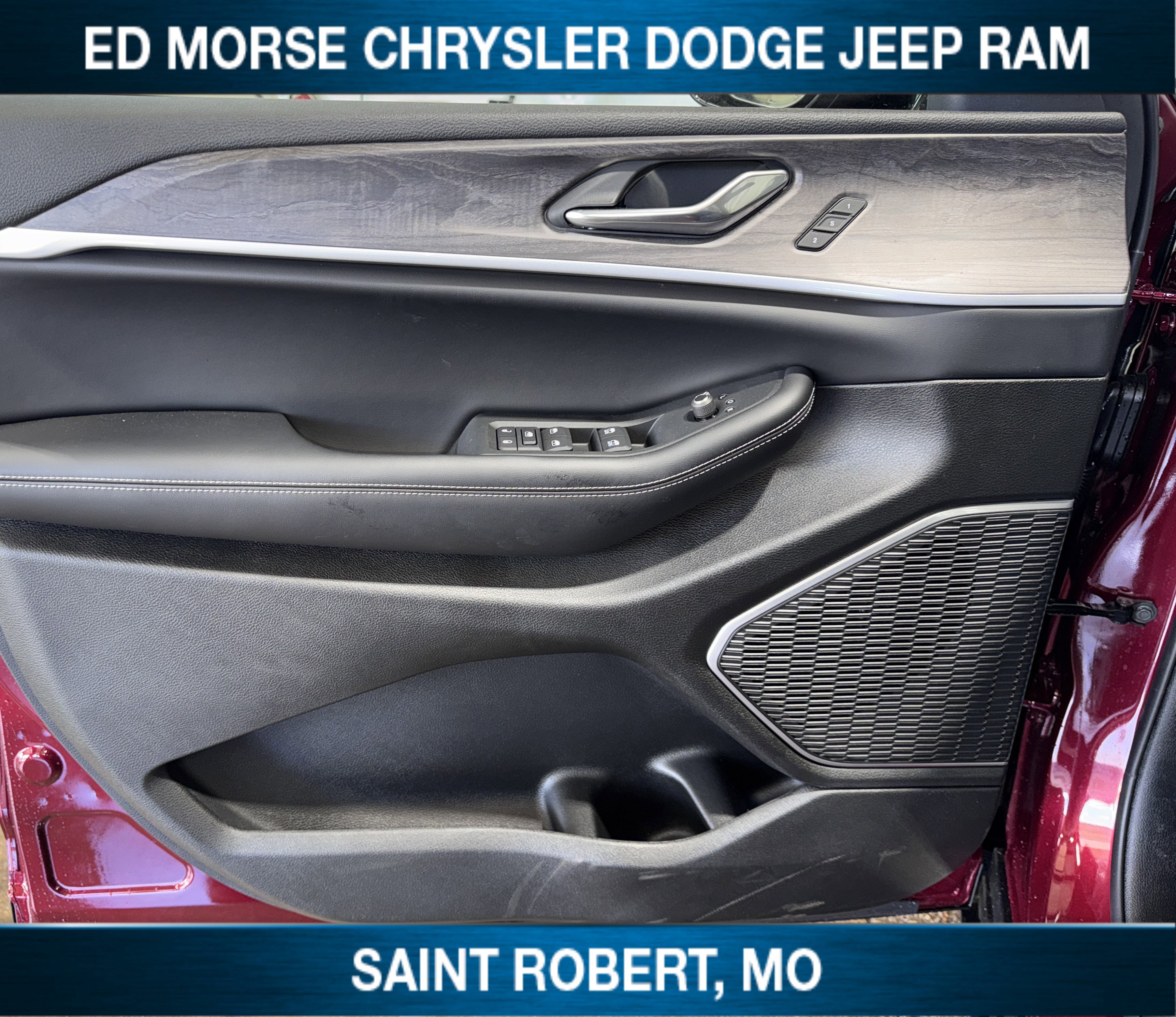 New 2025 Jeep Grand Cherokee L Limited w/ Luxury Tech Group II image 39