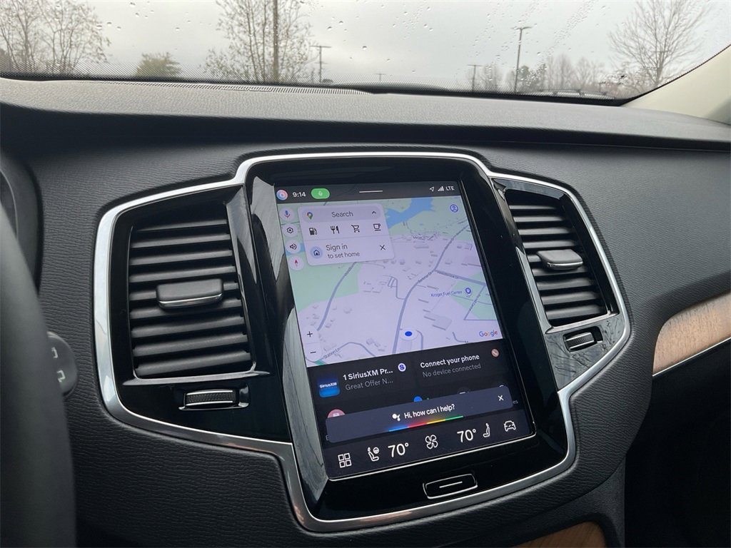 Used 2023 Volvo XC90 B6 Plus w/ Protection Package image 20