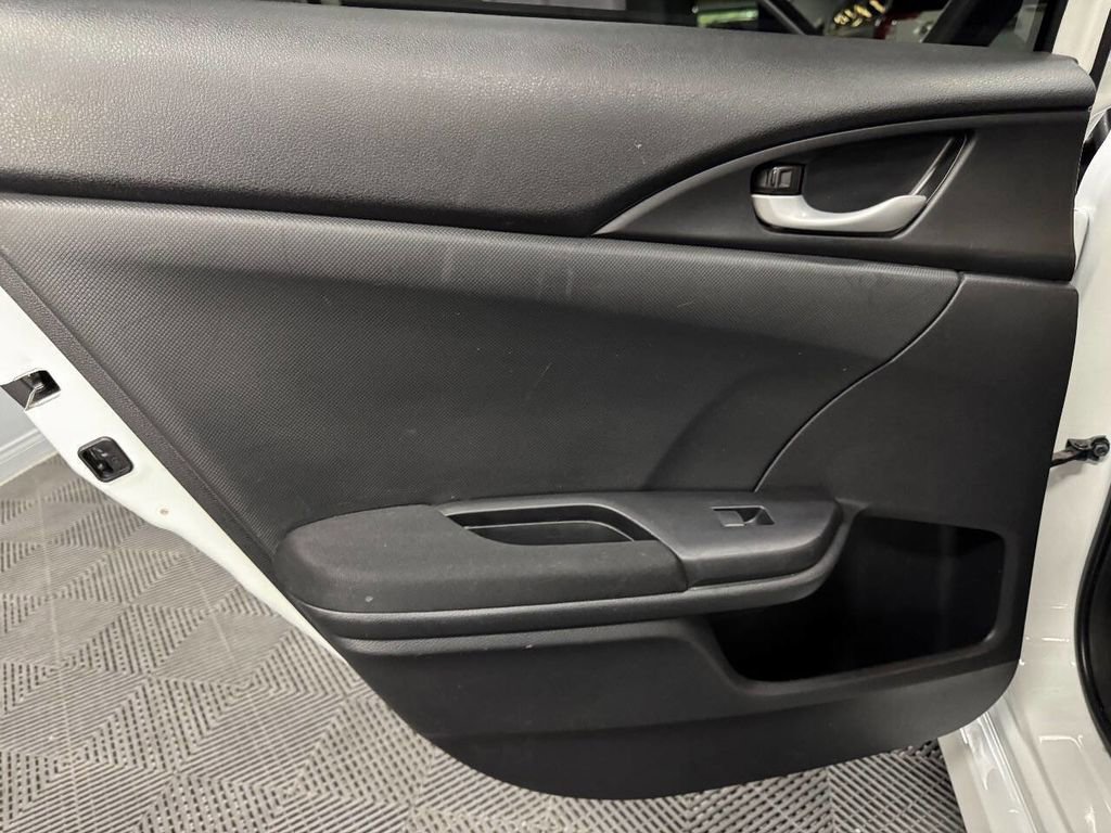 Used 2019 Honda Civic EX image 49