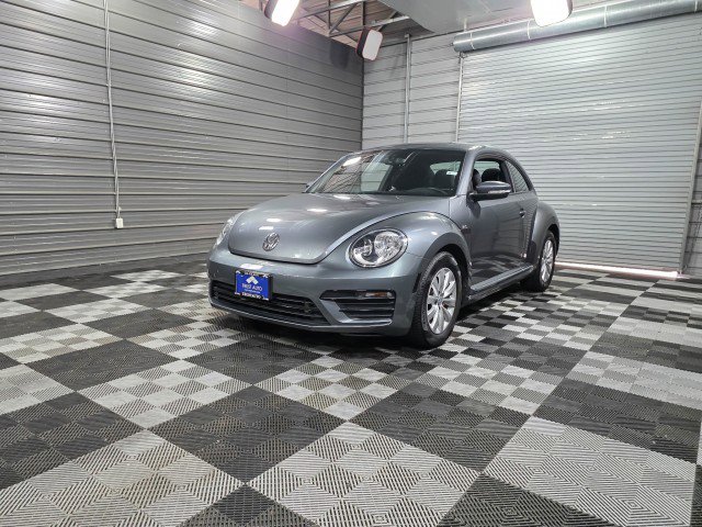 Used 2019 Volkswagen Beetle 2.0T S image 37