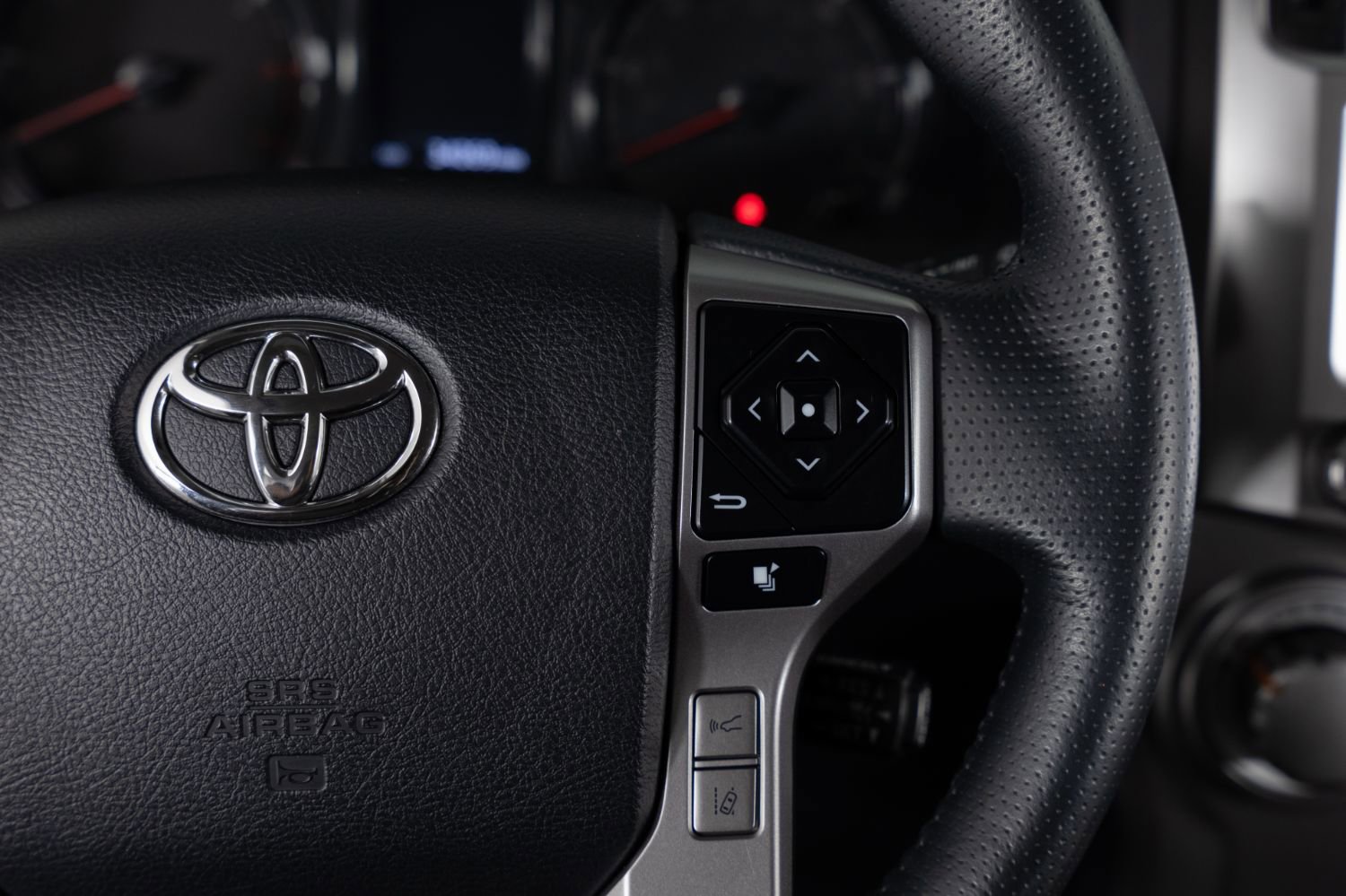 Used 2024 Toyota 4Runner SR5 Premium AWD/4WD image 31