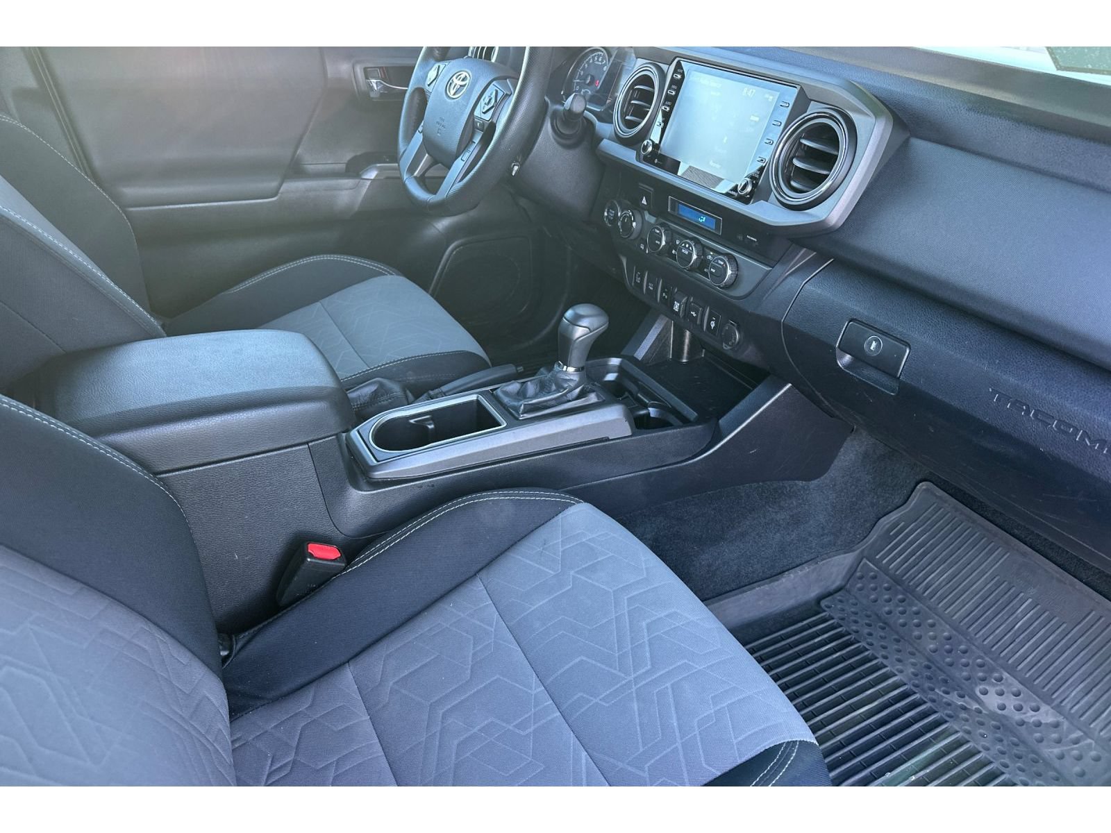 Used 2022 Toyota Tacoma 4x4 Double Cab image 16