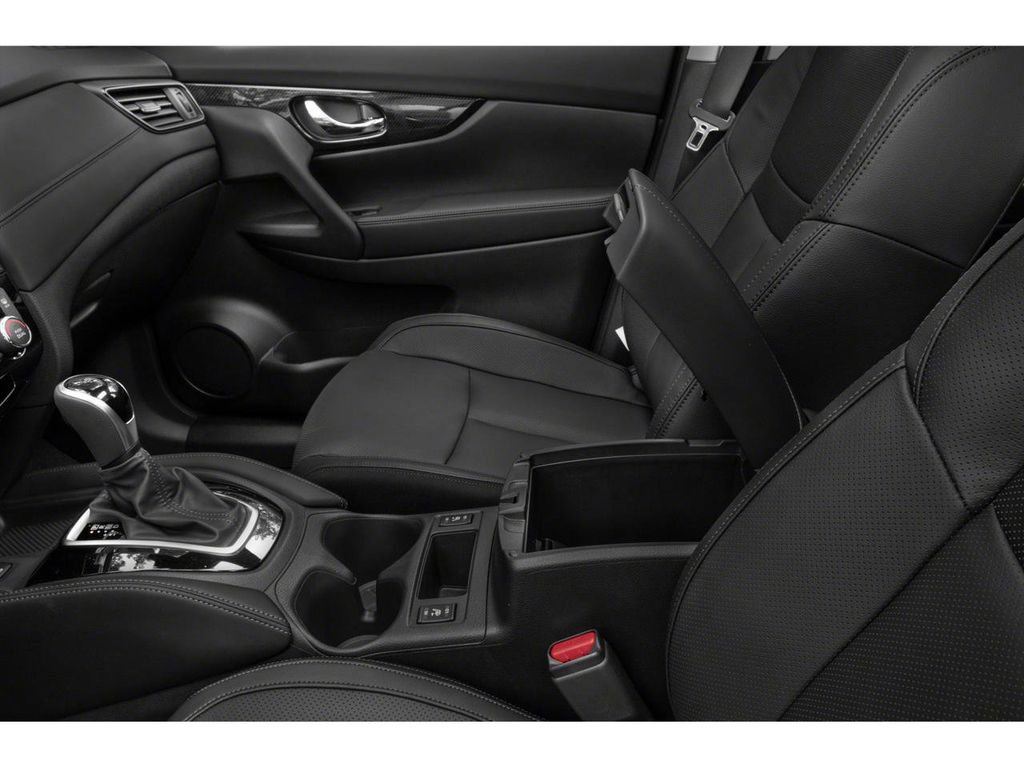 Used 2022 Nissan Rogue Sport S image 14