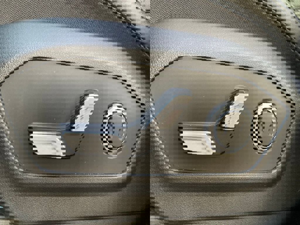 Used 2024 Hyundai Santa Fe SEL image 14