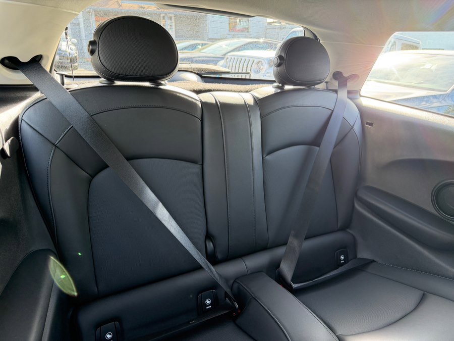 Used 2022 MINI Cooper SE image 37