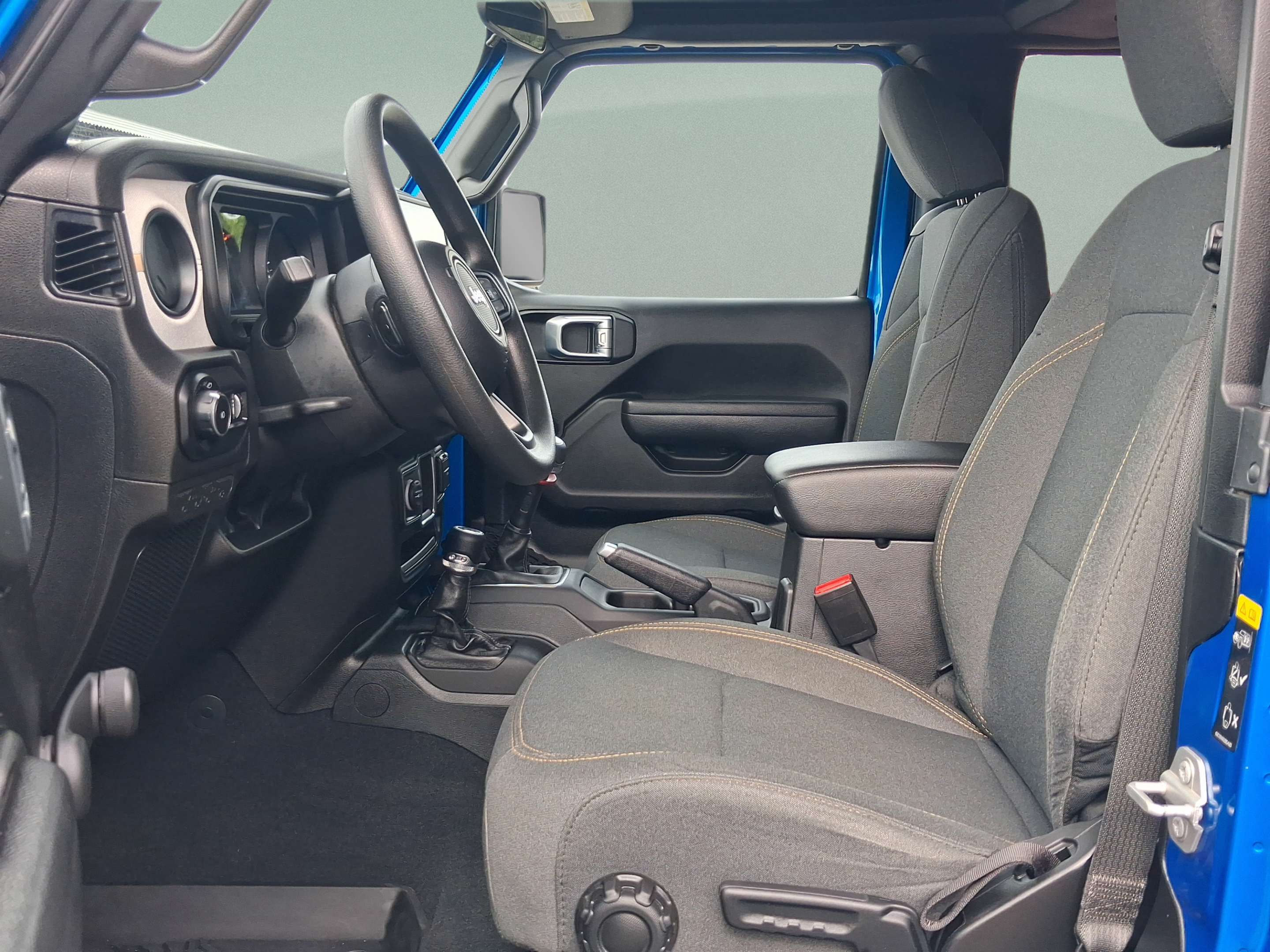Used 2024 Jeep Wrangler Sport AWD/4WD image 19