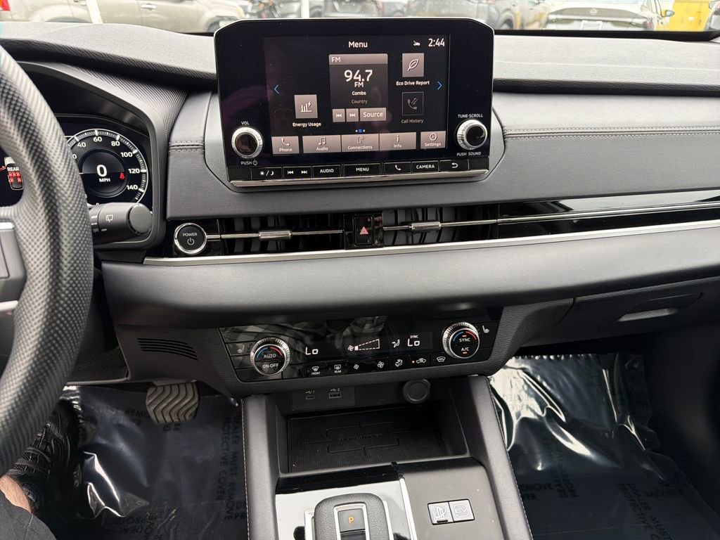 Used 2025 Mitsubishi Outlander ES AWD/4WD image 25