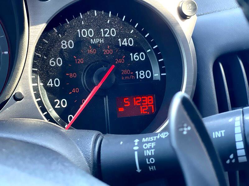 Used 2016 Nissan 370Z Coupe image 22