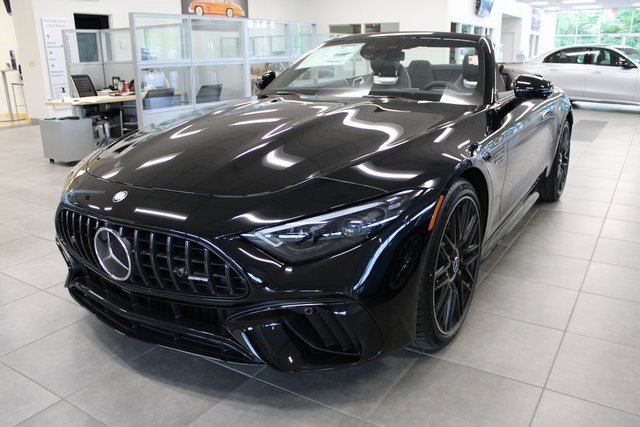 New 2023 Mercedes-Benz SL 63 AMG 4MATIC image 3