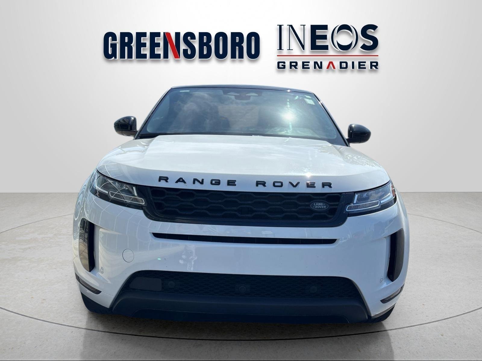 Used 2023 Land Rover Range Rover Evoque S AWD/4WD image 8