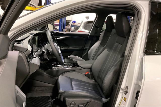 Used 2025 Audi Q6 e-tron Premium Plus w/ Premium Plus image 25