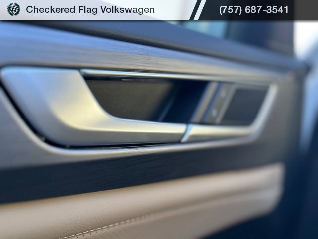 New 2026 Volkswagen Atlas SE image 16