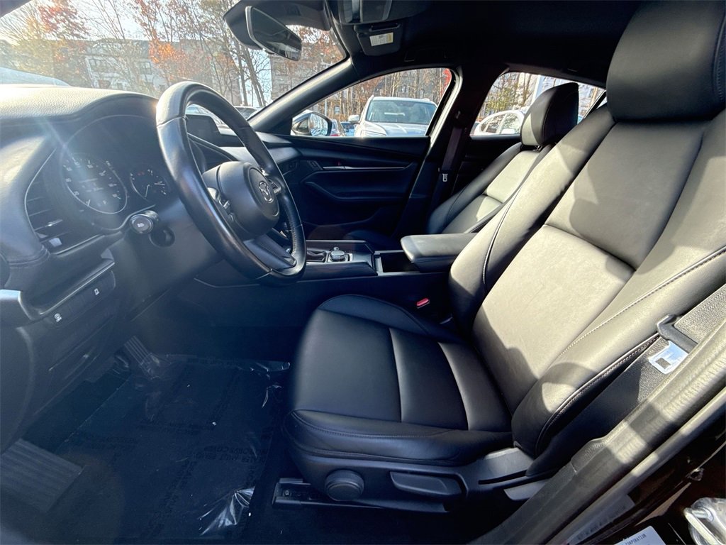 Used 2021 MAZDA MAZDA3 s image 13