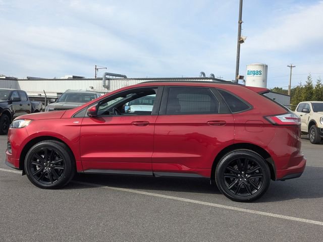 Certified 2022 Ford Edge ST-Line image 6