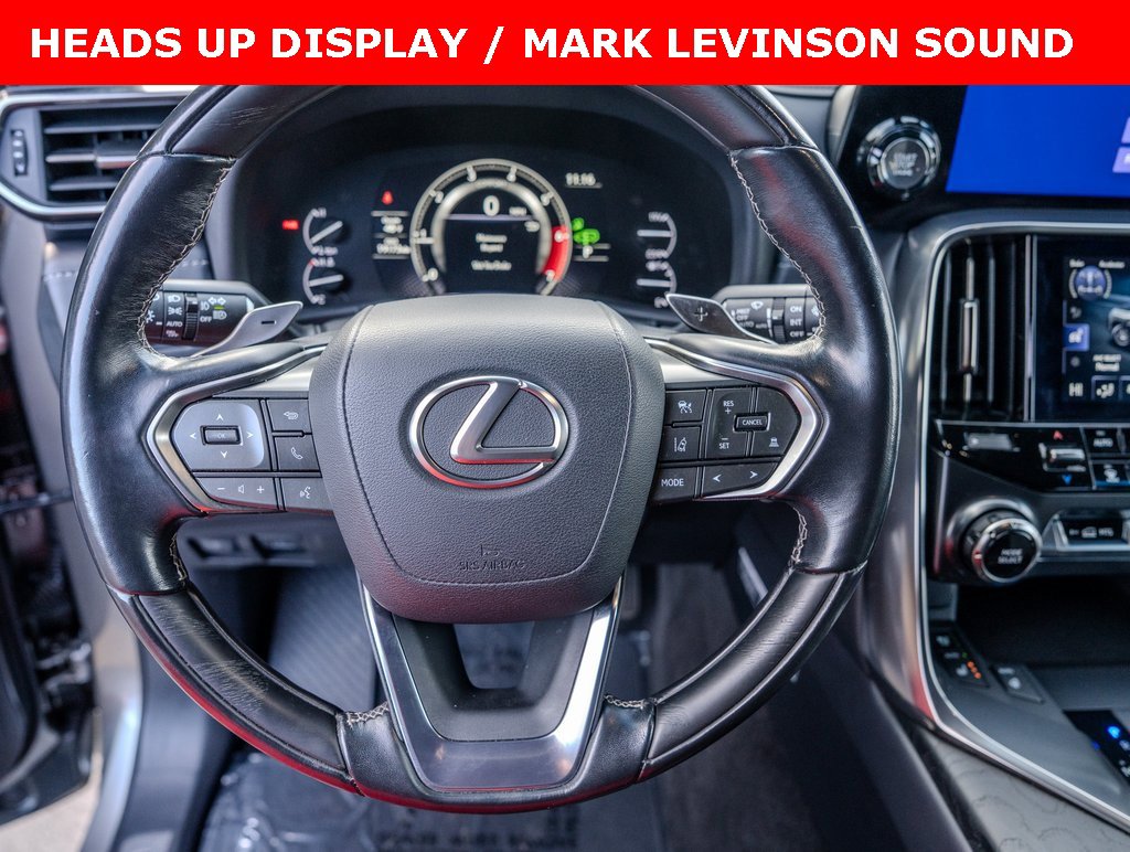 Used 2023 Lexus LX 600 4WD w/ Luxury Package image 5