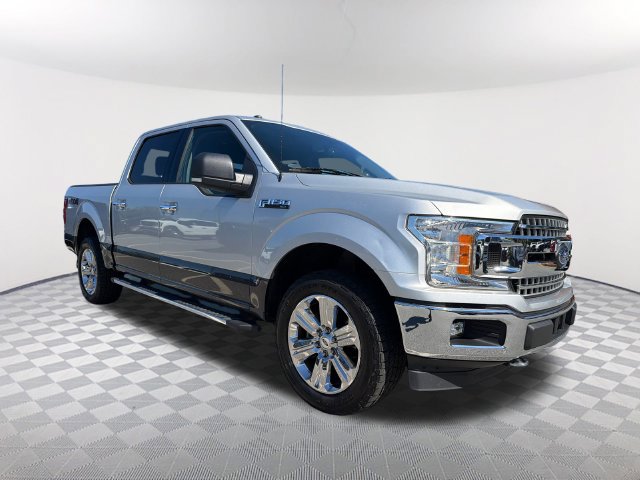 Used 2018 Ford F150 XLT w/ Equipment Group 302A Luxury AWD/4WD image 3