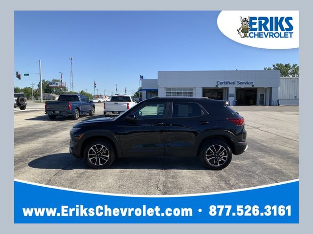 Certified 2025 Chevrolet TrailBlazer LT AWD/4WD image 1