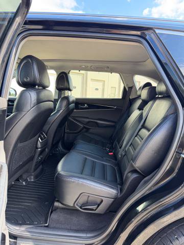 Used 2016 Kia Sorento SX AWD/4WD image 11
