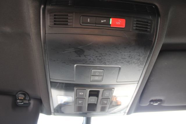 Used 2021 Volkswagen Tiguan SE R-Line FWD image 29