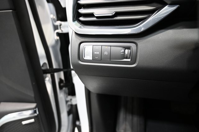 New 2026 GMC Acadia Elevation image 23