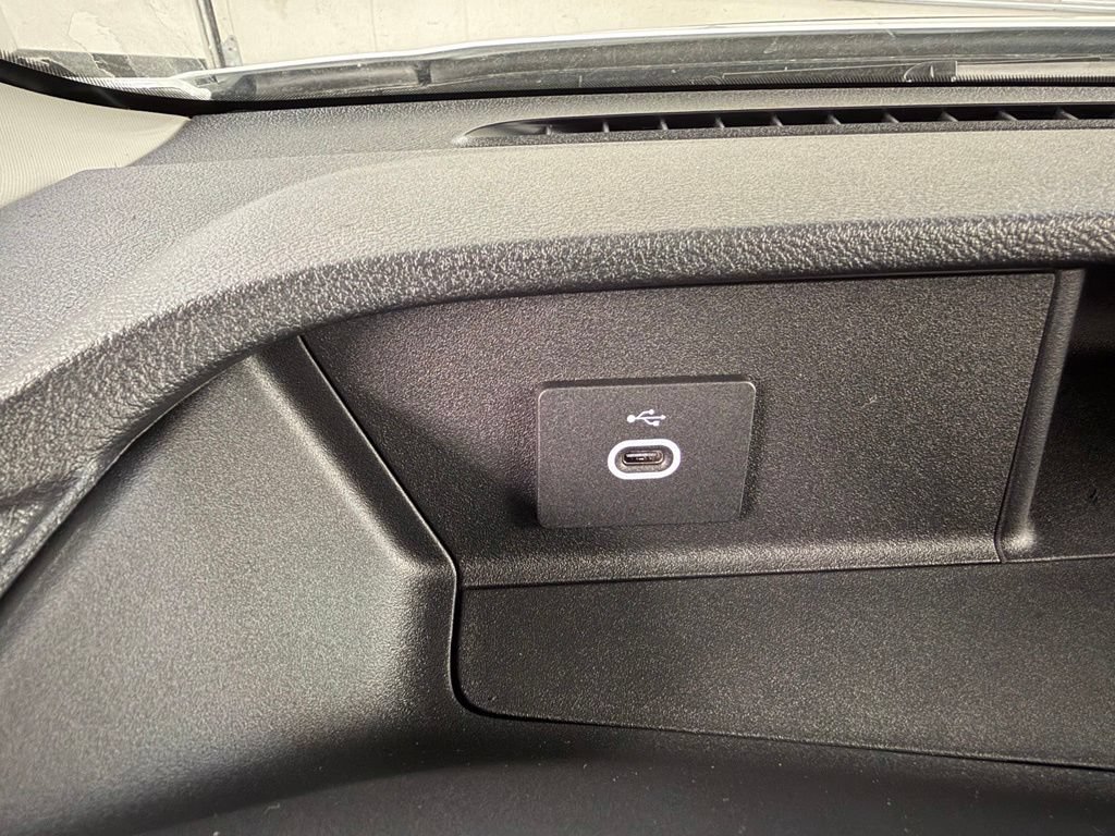 New 2026 Ford Transit 350 148 Medium Roof RWD image 20