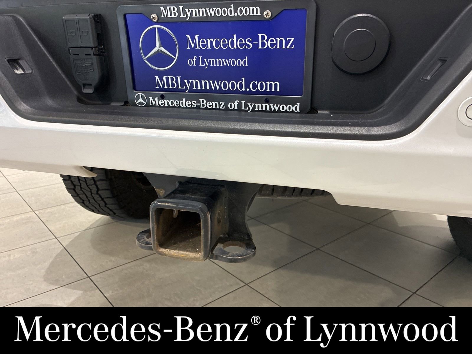 Used 2024 GMC Sierra 3500 Denali Ultimate AWD/4WD image 5