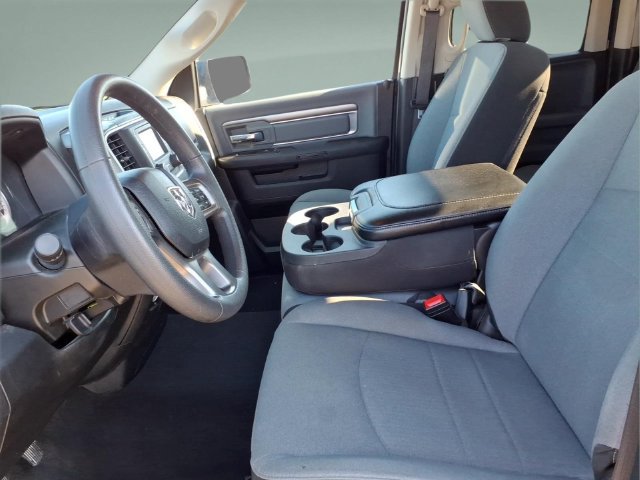 Used 2024 RAM 1500 Classic SLT AWD/4WD image 14