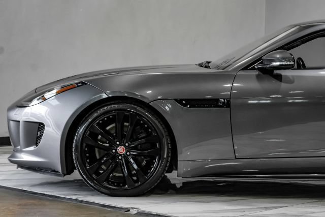 Used 2017 Jaguar F-TYPE S AWD/4WD image 14