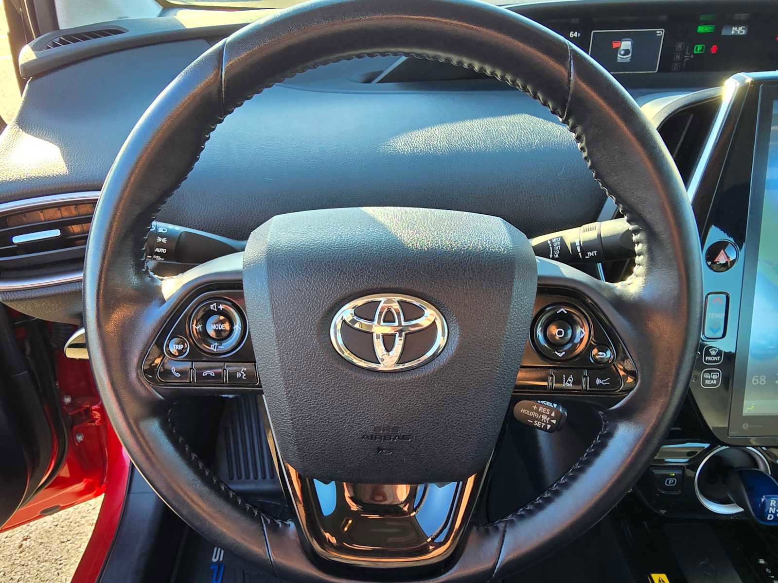 Used 2020 Toyota Prius Prime XLE image 26