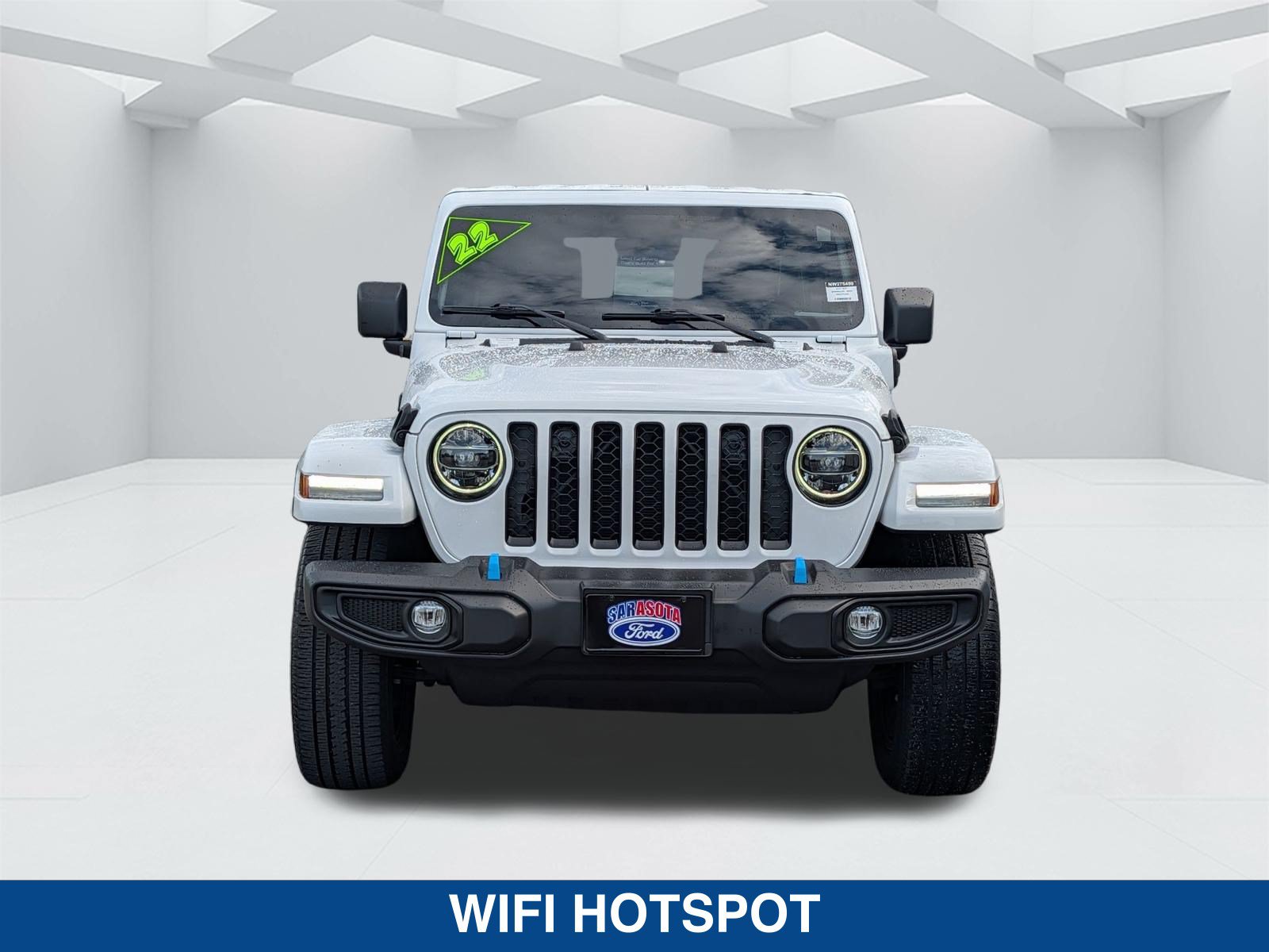 Used 2022 Jeep Wrangler Unlimited Sahara w/ Cold Weather Group AWD/4WD image 9