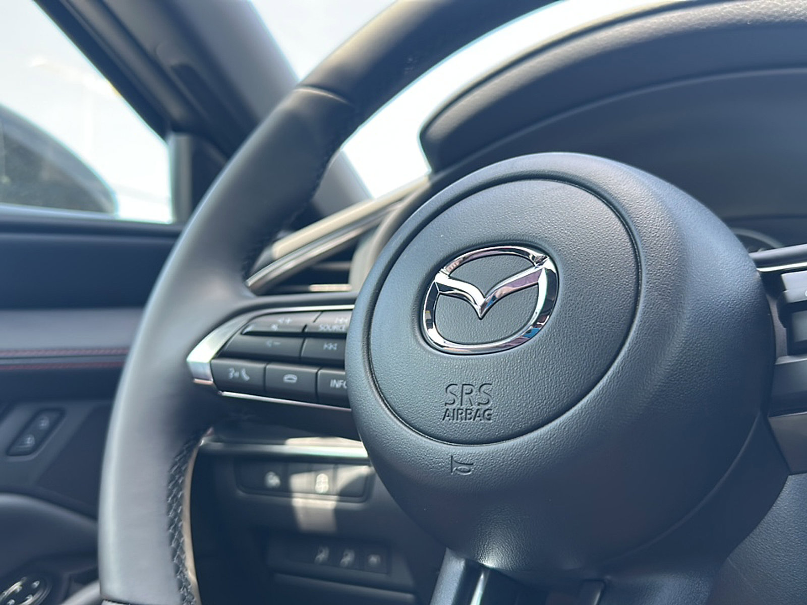 New 2025 MAZDA MAZDA3 Carbon image 20