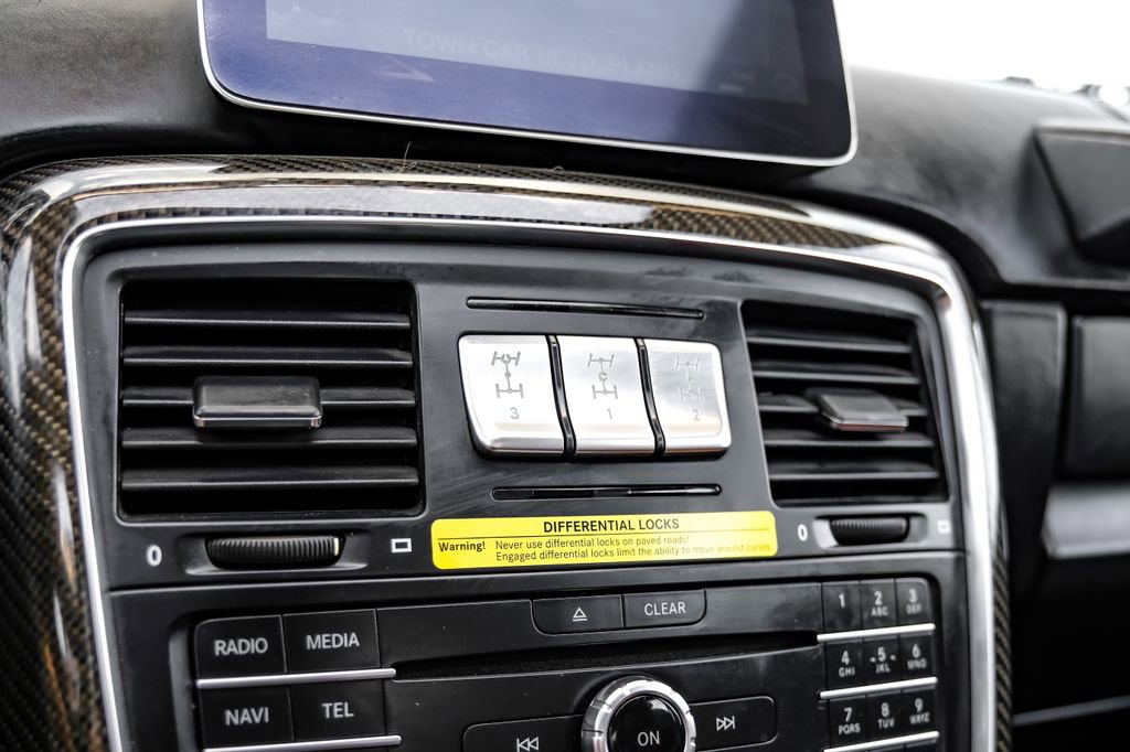 Used 2017 Mercedes-Benz G 63 AMG 4MATIC image 30
