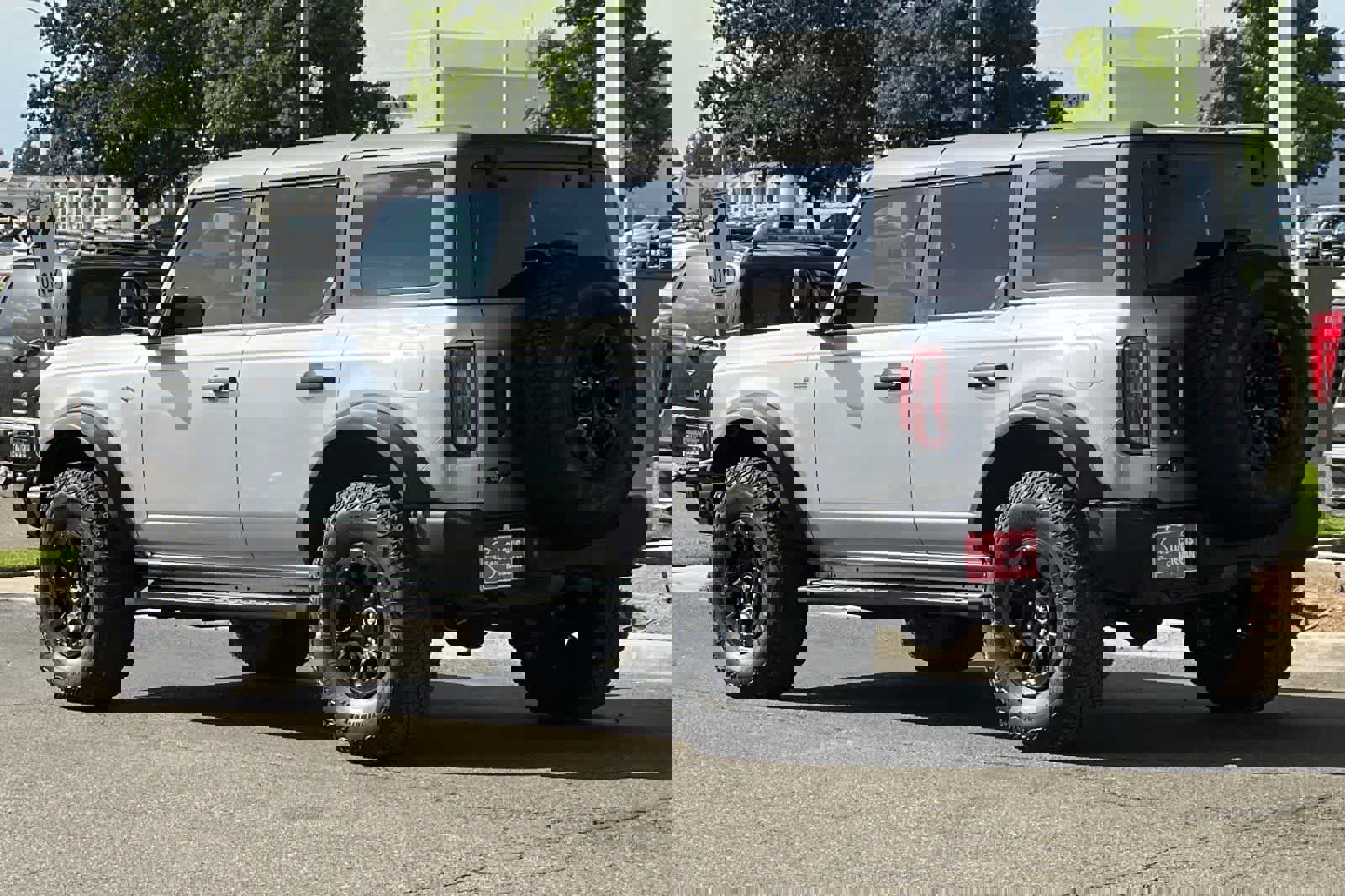 Used 2024 Ford Bronco Wildtrak image 7