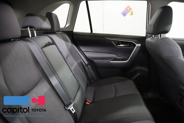 Certified 2025 Toyota RAV4 XLE AWD/4WD image 29