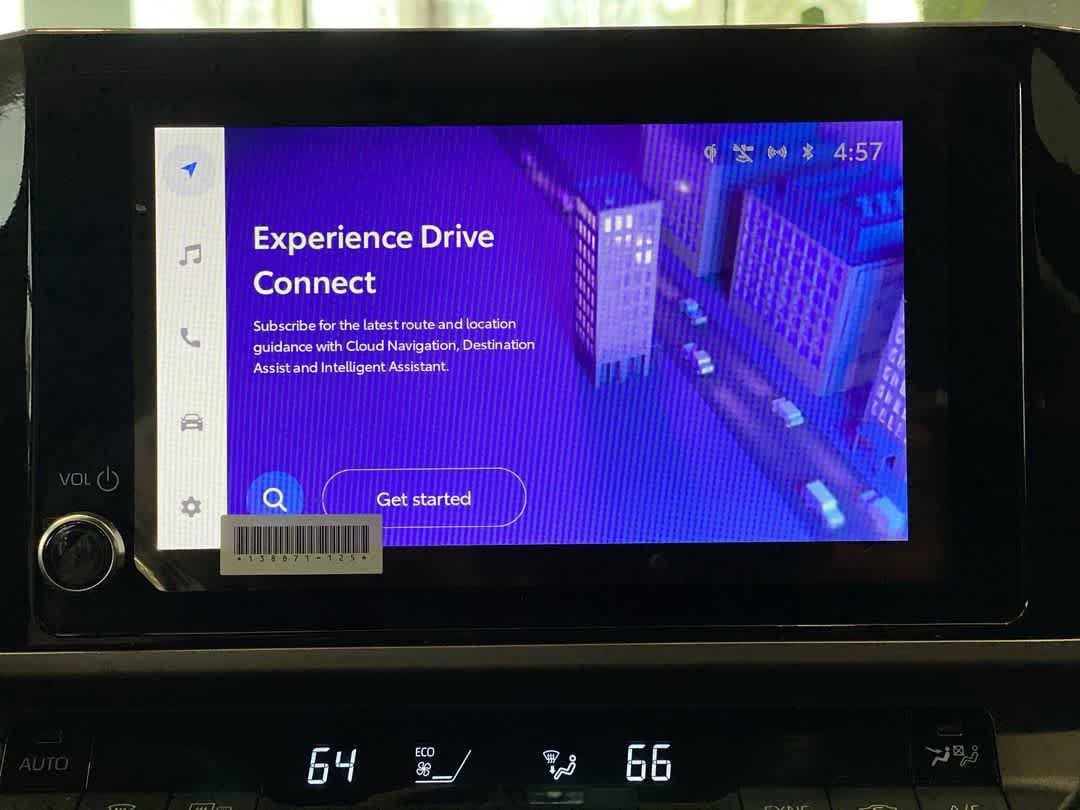 Certified 2025 Toyota Camry SE AWD/4WD image 19