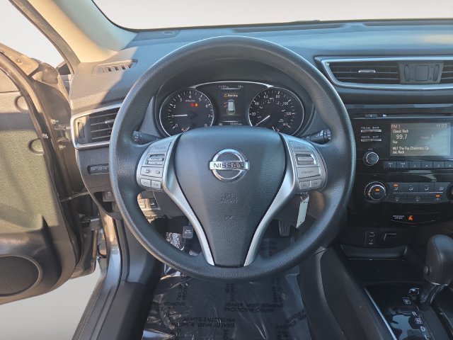Used 2016 Nissan Rogue S w/ Appearance Package AWD/4WD image 12