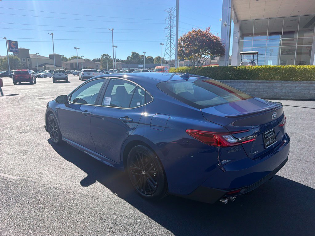 New 2026 Toyota Camry SE FWD image 3