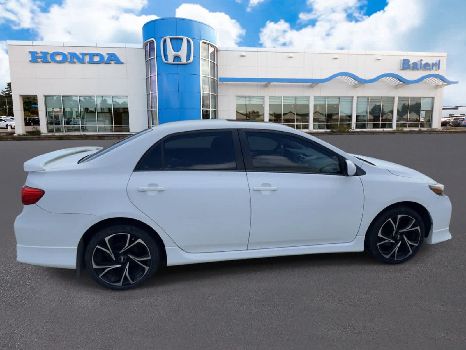 Used 2013 Toyota Corolla S w/ Premium Pkg FWD image 6
