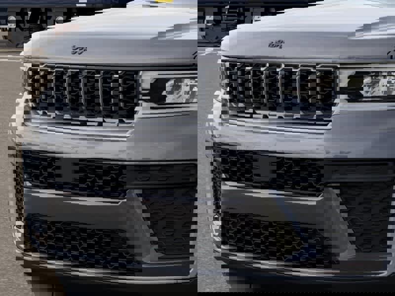 New 2026 Jeep Grand Cherokee L 4WD image 11