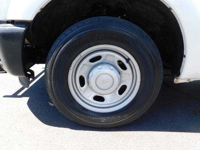 Used 2012 Ford F250 XL w/ PWR Equipment Group RWD image 8