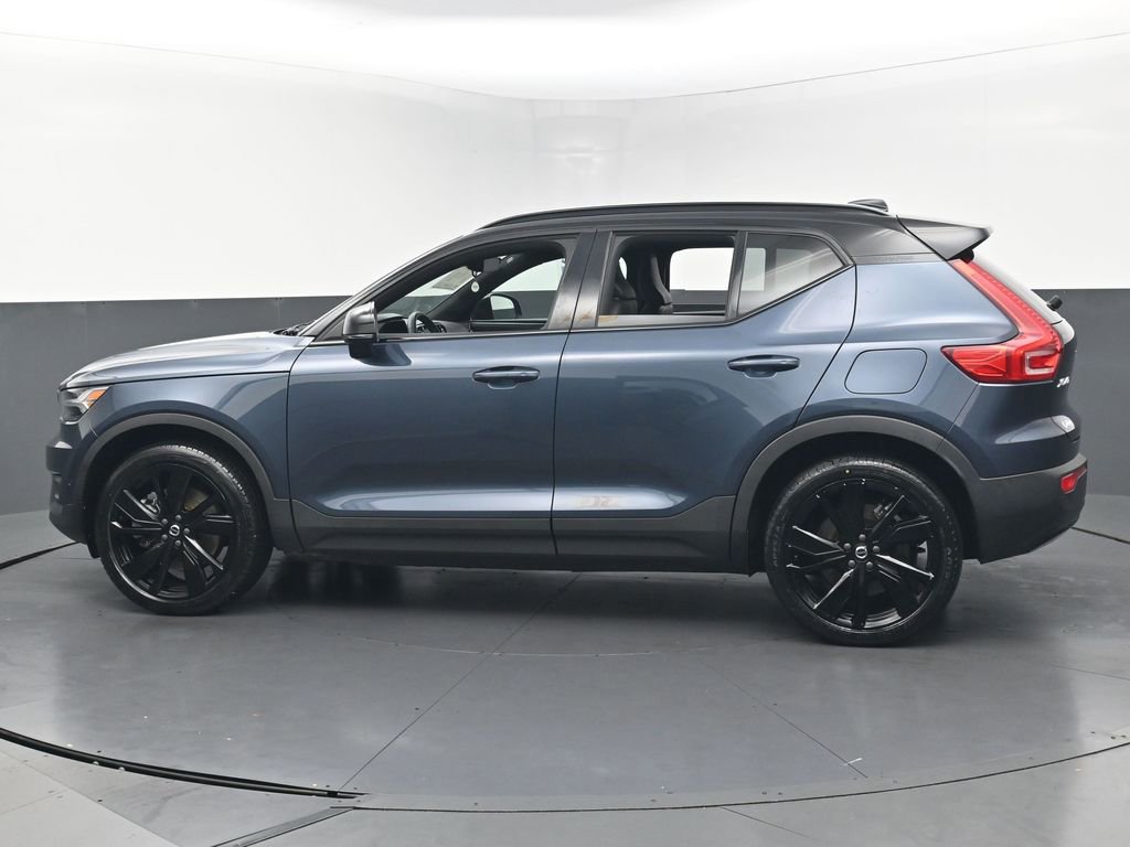 Used 2022 Volvo XC40 P8 Recharge Plus AWD/4WD image 7