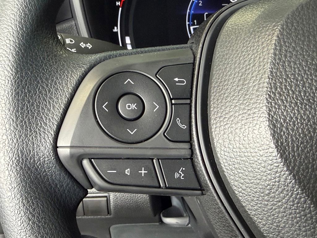 Used 2026 Toyota Corolla LE FWD image 23