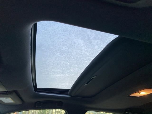 Used 2020 Toyota Corolla XSE image 16