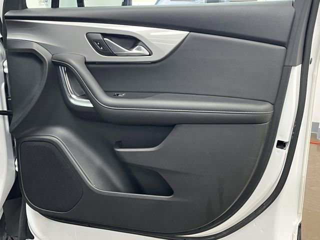 Used 2022 Chevrolet Blazer LT image 25