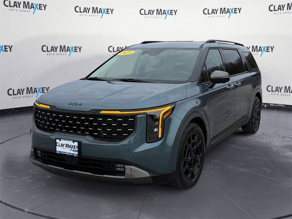 Used 2025 Kia Carnival SX w/ SX Dark Edition Package image 1