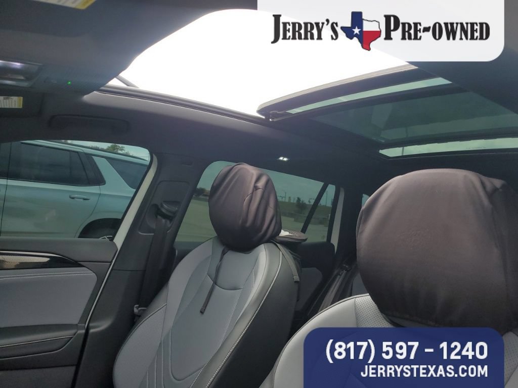 Used 2026 Volkswagen Tiguan SE R-Line FWD image 10
