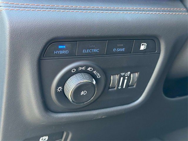 Used 2023 Jeep Grand Cherokee Summit image 30