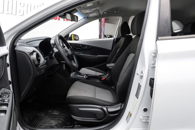 Used 2021 Hyundai Kona SE FWD image 4