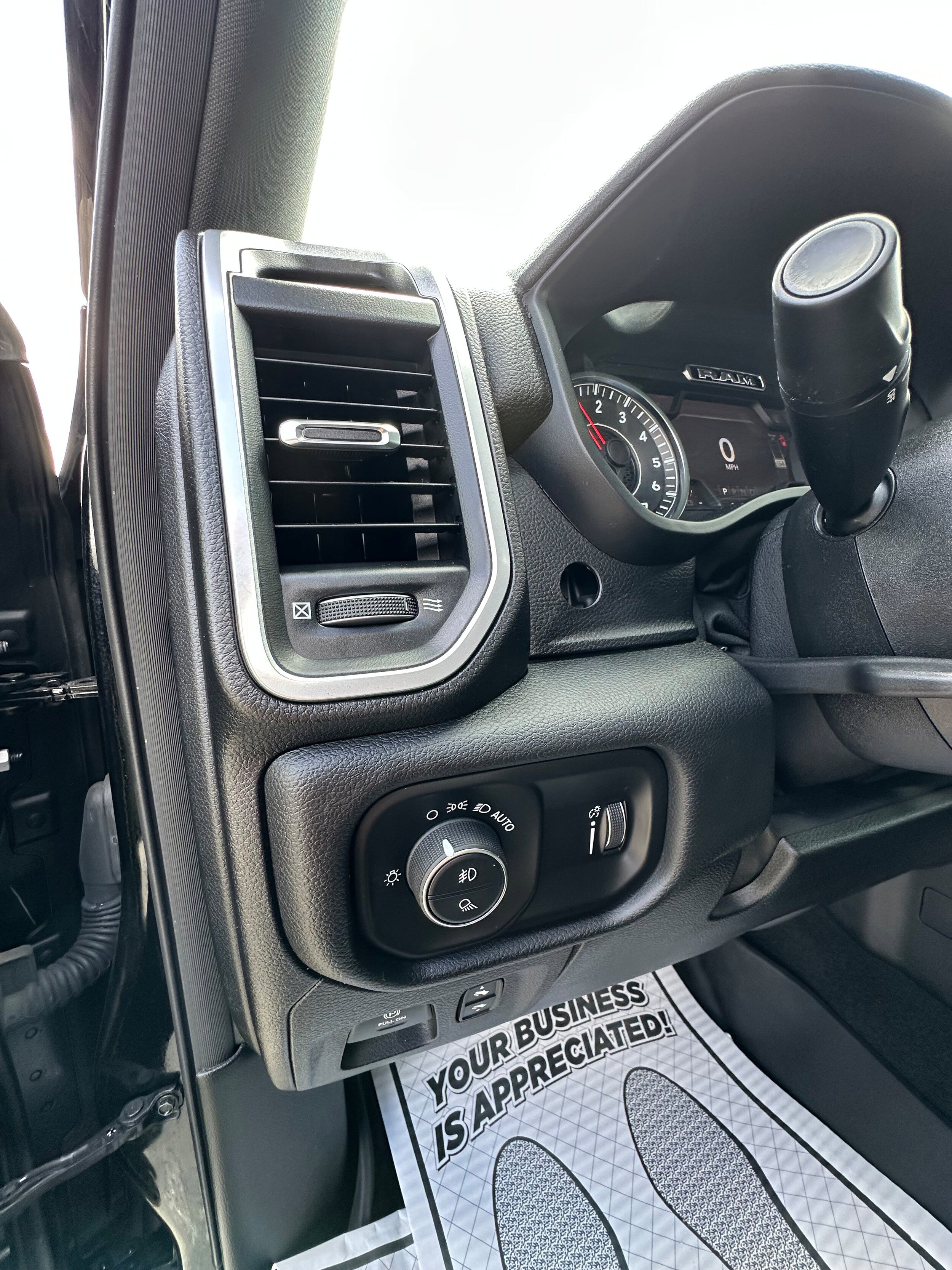 Used 2021 RAM 1500 Big Horn AWD/4WD image 11