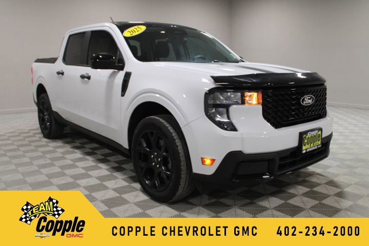 Used 2025 Ford Maverick XLT w/ Equipment Group 301A image 1